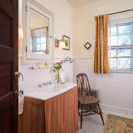 The Lancaster Bed And Breakfast Fertility Exterior photo