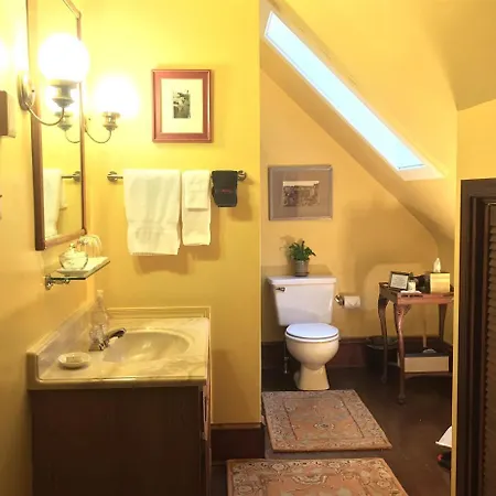The Lancaster Bed And Breakfast Fertility Exterior photo